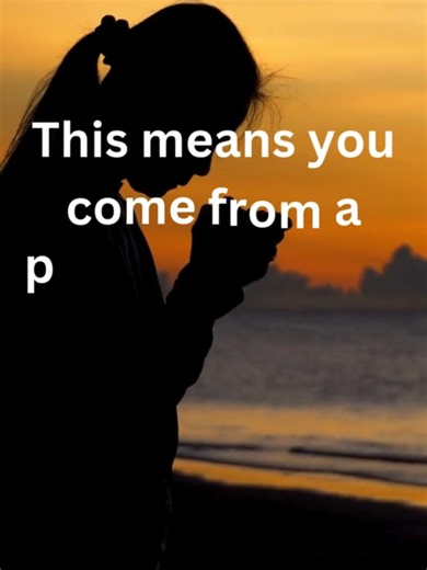 Most people know what they want next. What actually holds them back? Chasing it from urgency and fear instead of grounded intention. Pushing because they feel stuck. Forcing opportunities because time feels like it’s running out. Saying yes to everything because security feels shaky. Here’s the neuroscience bit 👇 Desperation switches on the brain’s threat system. And when survival mode is on? Clarity, creativity, and strategic thinking go offline. Yet this is the exact state so many people try 