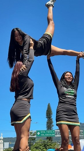 171K views · 1.3K reactions | Confianza Plena  #Sport #tendencia #Deportes #fyp #dance #music #video #dance #virals #like | El Salvador Baila | Facebook