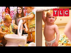 Potty-Training Disaster With Quintuplets! | OutDaughtered | TLC