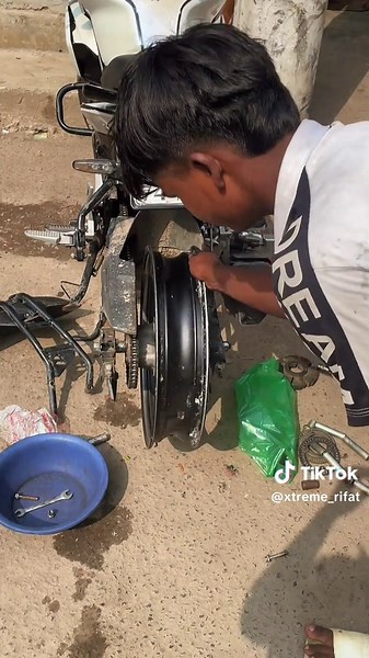 Xtreme Rifat: Thrilling Adventures on the Hero Xtreme 125R