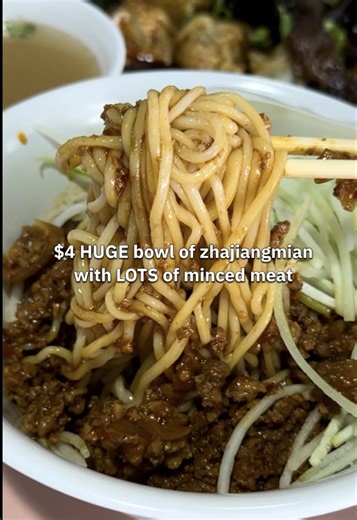 Whampoa Hawker Centre: Affordable Delights in Singapore