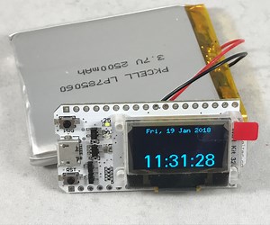WiFi Kit 32 NTP Clock