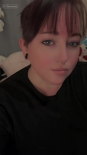 Achieving the Goth Look with Black Hair and Eyeshadow