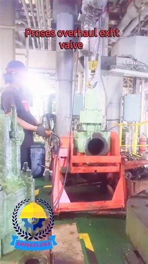 Amir Kelana Kadang on Instagram: "Exht valve overhaul process, check spindle seating and replace piston air ring seal #reels #maintenance #ship"