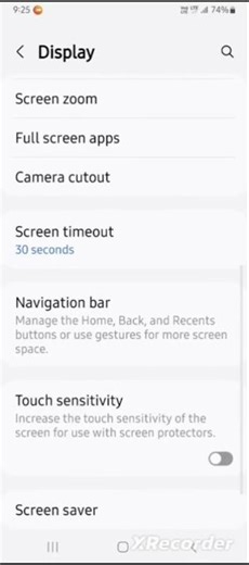 Samsung phone Navigation bar set on display #short