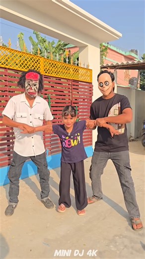 “Building Wooden Log Cabin in Forest🌲😘Survival House Step by Step