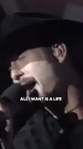 Tim McGraw (@timmcprivate)’s videos with original sound - Tim McGraw