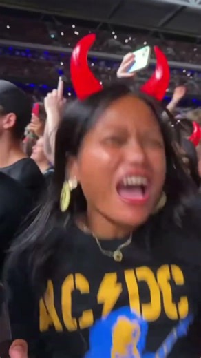 AC/DC - Thunderstruck live in Karlsruhe #acdc #rocknroll #liverock #rock #concert #music