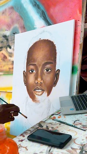 Waxaan macamiil u sameeyey Portrait painting, Sawirkaan waa isaga oo aad u yar, waxaan ka sawirey sawir tesare ah oo aad duug u ah | Maslah Arts