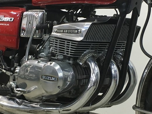 2スト3気筒や4気筒エンジンのバイクって?[4メーカー網羅解説]