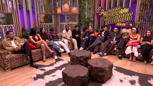 Juanda Caribe fue sorprendido por el JEFE de La casa de los famosos Colombia al recibir la visita de su esposa e hija durante la dinámica de ‘Congelados’. 🥶🏠 #lacasadelosfamososcol3 | Canal RCN