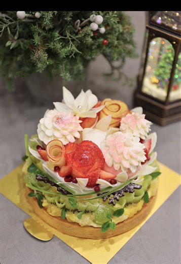 クリスマスケーキ喜んでくれて良かったです。 . #クリスマスケーキ #リュケカフェ