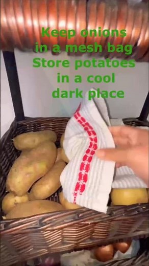 How to Store Onions & Potatoes the Right Way | Kitchen Hack You Need 🍴