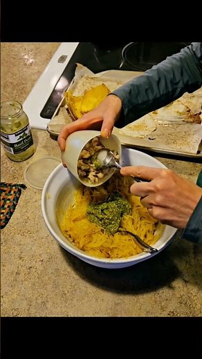 Easy Baked Spaghetti Squash