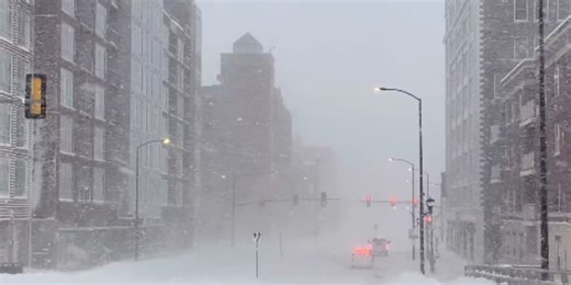 Green Bay, Wisconsin sees biggest snowfall in over a century
