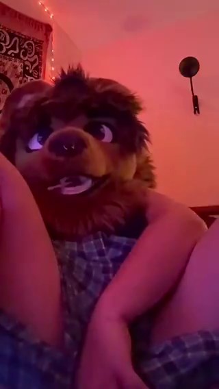 ok..... i've been having people ask why i have an AD if there's no nudity. i decided to cave in and show u guys a sneak peak of what i'll start making ;3 #furrynsfw #mursuit #mursuiting #murrsuiter