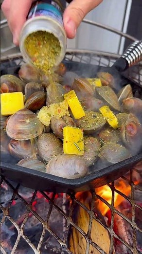 Best Grilled Clams Recipe | How to Cook Clams on the Grill #bbq #cooking #grill #recipe #foodlover