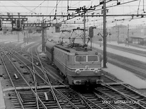 LE MISTRAL - 1956 SNCF Ferroviaire / French Trains