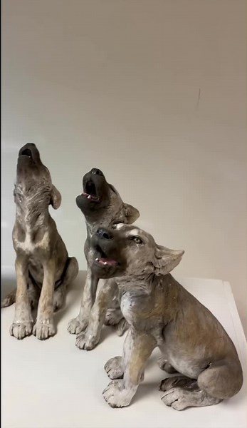 2.7K views · 569 reactions | SOUND ON! My howling wolf pup sculptures...