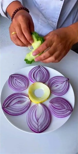 #Onion plating #fruitcutting #craft #diy