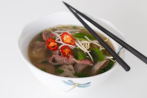 Authentic Vietnamese cooking class with Vietnamese Foodies - running classes everyweek. Next Friday we are making Pho beef noodle soup the traditional way, rice paper shrimp rolls with peanut dip, and 5-spice grilled chicken lettuce wraps. Beside there will be detox water and Vietnamese iced coffee! - 10.30am - 1pm in Jumeira 3 - 270dhs/person all inclusive Book your space now at http://buytickets.at/vietnamesefoodies/124496 See you in class! | Vietnamese Foodies