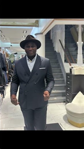 J.Mossis la boutique des hommes élégants Vous beneficiez en plus dun service de retoucherie sur pl