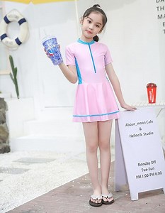 [Hot Item] Lovely Girl Kids Short Sleeve Swimsuit Kids Beachwear Bikini Sun Protection Bathing Suit Swimwear for Little Girls