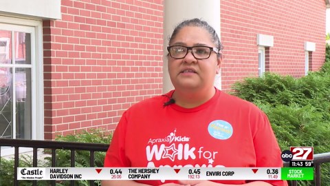 Community walk raises awareness for apraxia