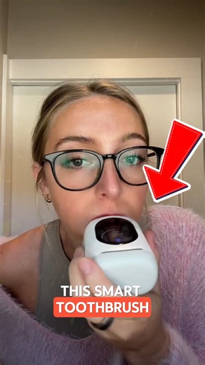 A New Method To Brush Teeth This smart toothbrush uses advanced technology to give you a deeper, faster, and cleaner experience every morning. Say goodbye to traditional brushing — and hello to smarter dental care that keeps your smile brighter and healthier! #HealthySmile #DentalCare #SmartTechnology #faster #dentalcare Credit : @franklinmullar, @feno.smartbrush, @actuallycarterpcs, @lyndziwilsonreviews, @josephrnemeth, @askahygienist, @feno.smartbrush / yt | The Viral Portal News