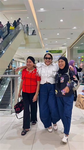 24K views · 744 reactions | Always have time with my sisters kahit super busy. Hilda Hadjail Maldisa Pyang Burahan See you again at Jolo mga sister.✨ | Monyeka Anang Salatun Abdurajak | Facebook