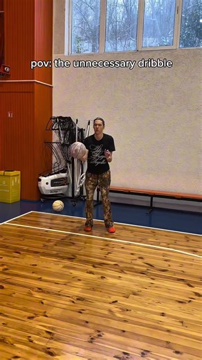 That unnecessary dribble🥲🥀 #hooper #basketball #basketballmemes