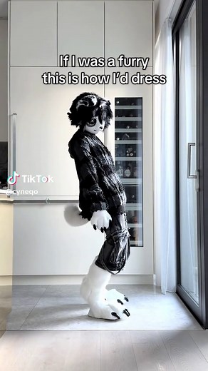 How a Furry Would Dress: Fursuit & Kigurumi Dance Fashion