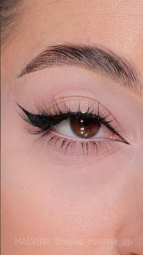 Master your eyeliner with this technique 🏆#eyeliner #eyelinertutorial #makeup #maquillaje #макияж