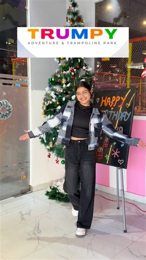 Meenu🎀 on Instagram: "🎄✨ *DELHI NCR… GET READY!* Trumpy Trampoline & Adventure Park presents the Grand Christmas Carnival 2025 — a magical world of jumping, joy, creativity & Christmas surprises 🎅❄️ Prices start at just ₹499 per person! *Date : 24th Dec and 25th Dec, 2025* *🎉 WHAT’S INCLUDED IN ₹499:* *🟡 ADVENTURE ACTIVITIES* - Giant Trampoline Arena - Professional Trampoline jumps - Wall Climbing - Wipe-Out Zone - Balance Beam - Balance Walk - Soft Play Area *💛 CHRISTMAS EXPERIENCES :* - 