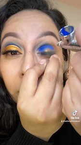 Airbrush Eyeshadow #makeup #maquillaje #airbrushing #airbrush #airbrushmuabyz #airbrushmua #makeuptutorial #airbrusheyeshadow #airbrushart #makeupideas #makeupaddict | Airbrush Mua by Z