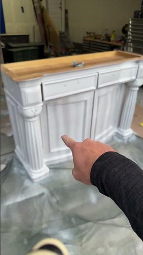 Priming a credenza and dresser #diy