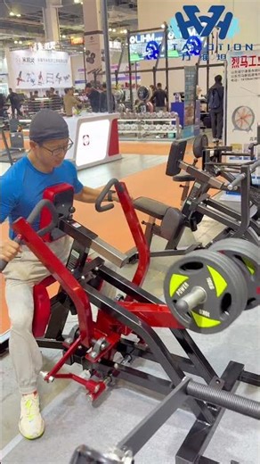 seated row machine#gymmachines #fitness #backworkout #platedloaded #Bodybuilding