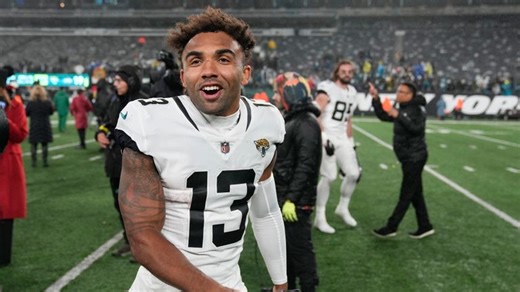 Jacksonville Jaguars 19-3 New York Jets: Trevor Lawrence scores the only TD of the game as Jags boost playoff hopes