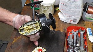 Why Is My Spinning Reel Hard To Turn? [Solved] – All Fishing Gear