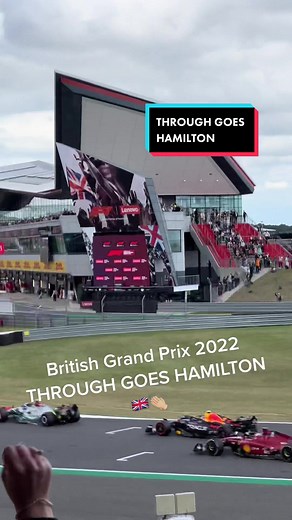 THROUGH GOES HAMILTON!! Overlay with Croftys commentary 👏🏼 Unbelievable stuff! 🇬🇧🏁 #f1 #britishgp #throughgoeshamilton #skyf1 #pov #f1pov #formulaone #hamilton #lewishamilton #granorix #racing #perez #leclerc