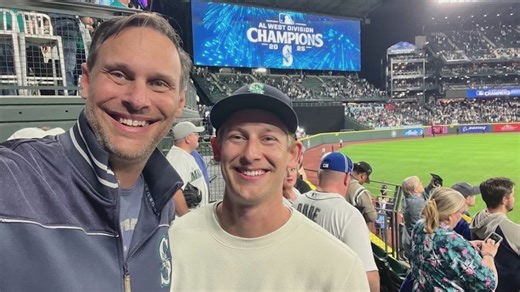 Mariners' playoff magic returns, uniting past and present for fans
