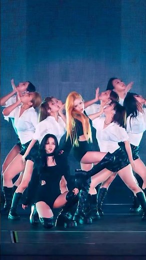 aespa Karina & Winter - SERENADE Live at Osaka Dome Day 2 | Visual Explosion!