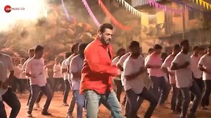 Dhol, dance & dhamaka! 💥💃 Here’s what went behind making #BamBamBhole! https://bit.ly/BamBamBholeSongOutNow Salman Khan In #SajidNadiadwala’s #Sikandar Directed by AR Murugadoss Rashmika Mandanna Kajal Aggarwal Sharman Joshi Jatin sarna #Thirunavukkarasu Pritam #DineshMaster Sameer Anjaan Shaan Dev Negi Bombay Lokal Salman Khan Films Zee Music Company Pen Movies Warda Khan Sajid Nadiadwala #SikandarEid2025 Part 2 | Salman bhai jaan