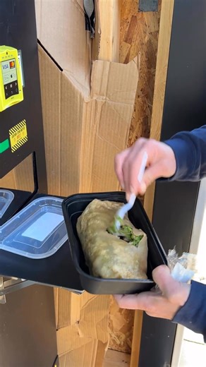 🎉 The NORI machine is LIVE and ready to feed you! 🤖🥗 It’s stocked with black bean burritos, baked pasta, taco salad, chickpea salad and chips, and Mediterranean salad — all recipes by Woke Junk Food Vegan. 🌱 All vegan. All delicious. All ready for you. Come grab a meal! 💚 #FoodChainLex #NoriMachine #VendingForGood #WokeJunkFoodVegan #EatLocal #PlantBasedLex | FoodChain