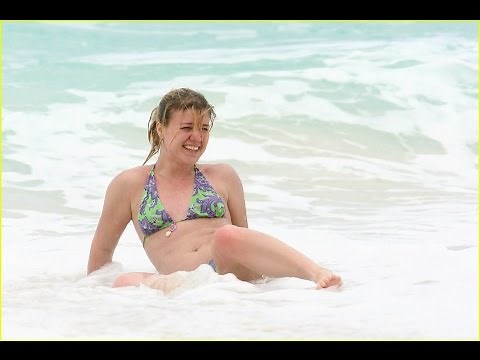 American Idol Kelly Clarkson Sexy in Bikini