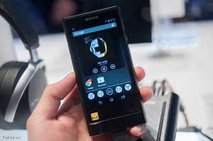 [CES-2015] Trên tay Sony Walkman NW-ZX2, máy nghe nhạc cao cấp chạy Android, chuẩn âm thanh Hi-Res
