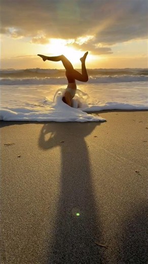 Persistence looks a lot like stubbornness 🌊 #shorts #beach #yoga