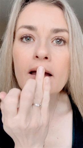 Nude Pink Lips with MAC Cosmetics, VB Beauty, Gee Beauty #maccosmetics #nudelip