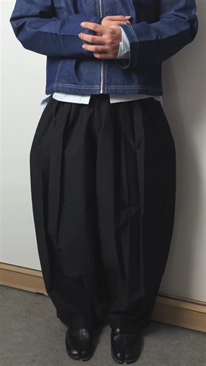 Stylish Balloon Baggy Pants for Unique Outfits