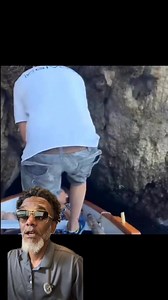 Blue Grotto Capri Italy Famous for glowing blue water #Crazy #Wild #StraightFromTheFishTank #Fishscaleous #BlueGrotto #Capri | Fishscaleous